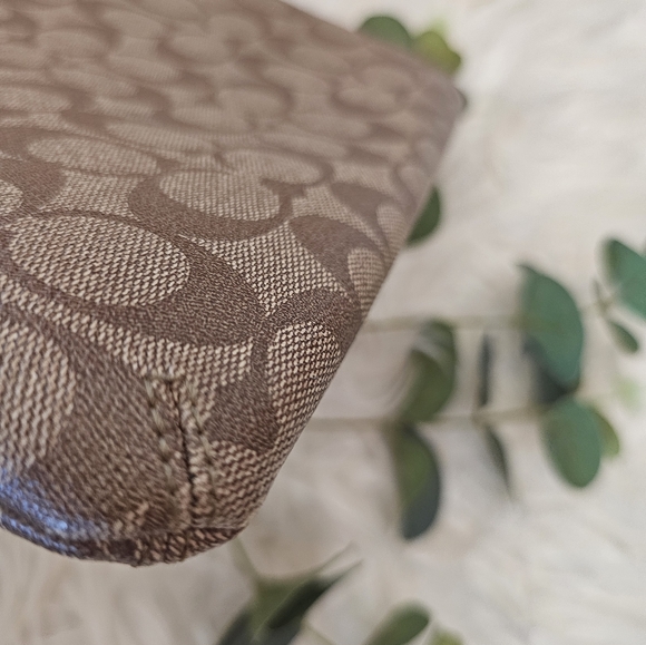 Coach Brown Signature Clutch - Picture 4 of 6